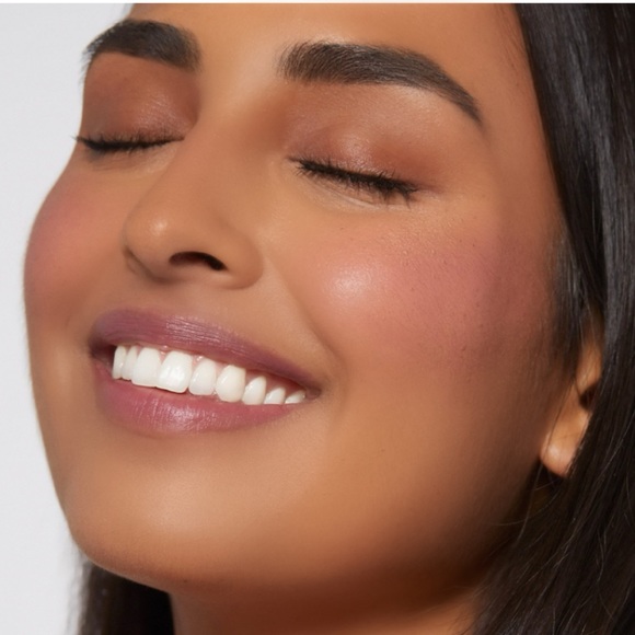 NIB✅Rare Beauty Believe - Picture 2 of 8